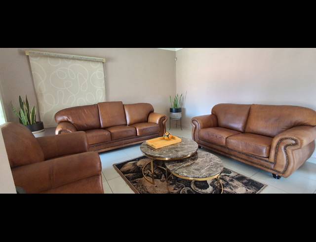 3 BEDROOM FREEHOLD FOR SALE IN MITHANAGAR